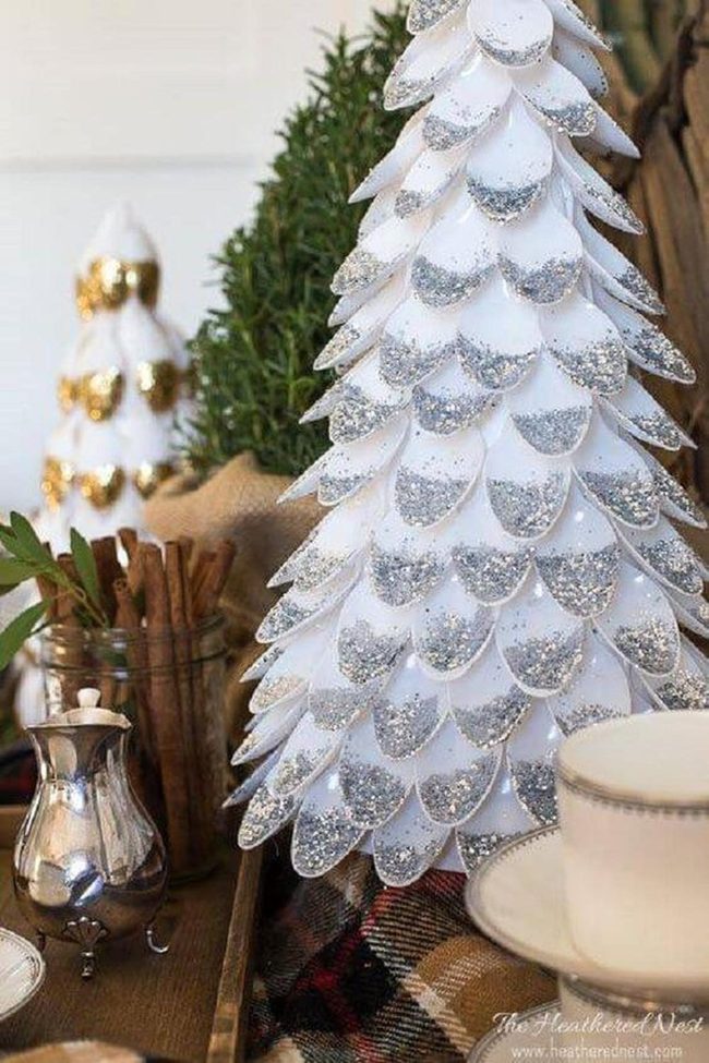 Layered Silver Paper Tree With Cinnamon