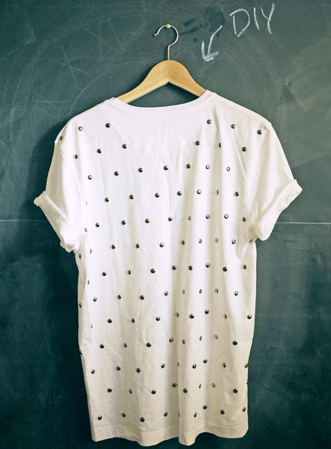 White Cotton Studs Edge