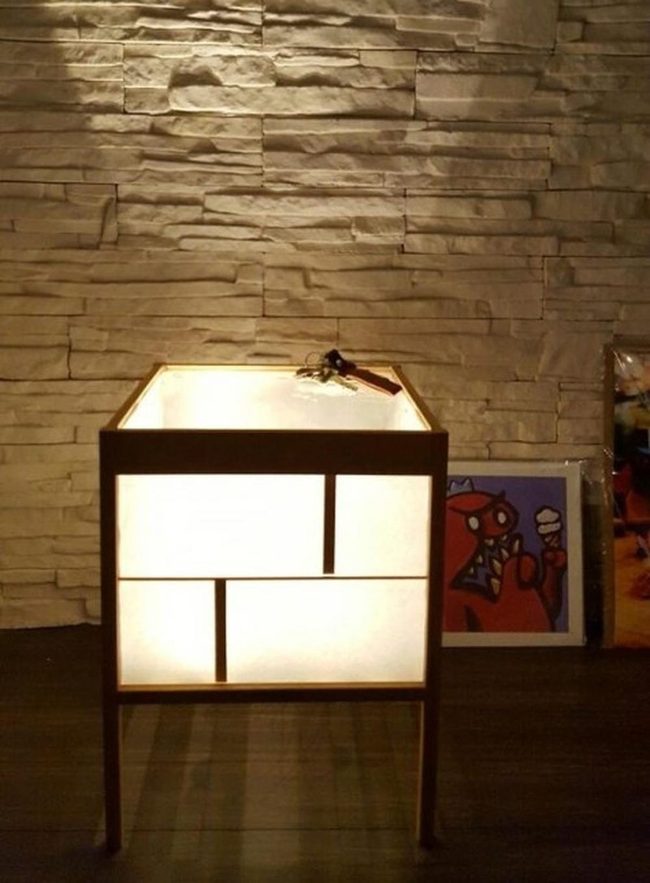 Frosted Glass Lamp With Stone