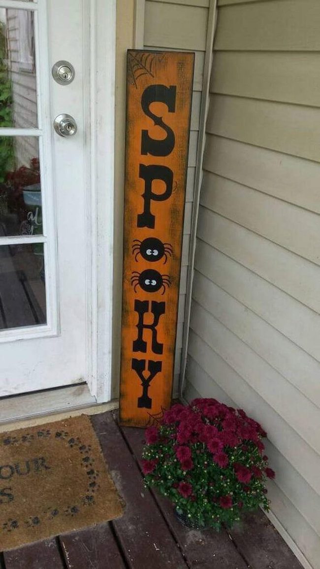 Spiders And Wood Autumn Signs