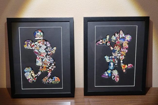 Mickey Character Pin Display Board