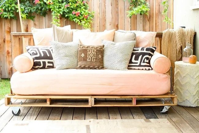 Peach Pallet Wood Outdoor Couch