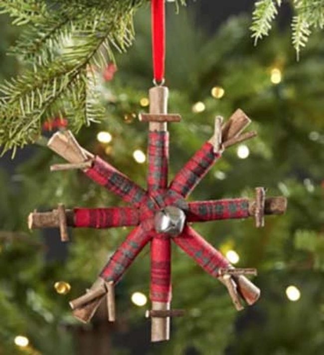Plaid Twigs Meet Snowflakes
