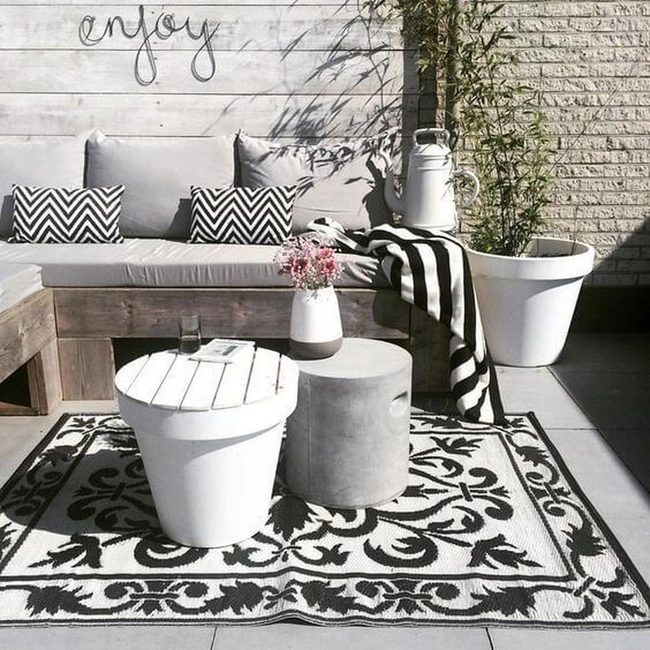 Wood And Concrete Patio Blend