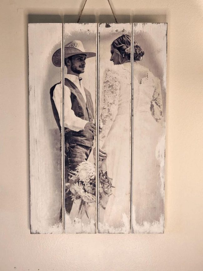 Photo Pallet Display Two Sizes