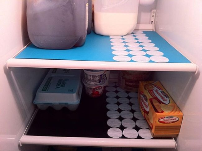 Yellow Boxes Brighten Organized Shelves