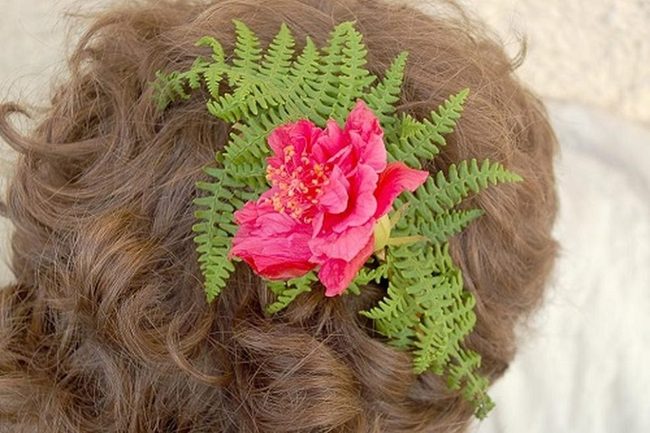 Fresh Blooms Bridal Hair