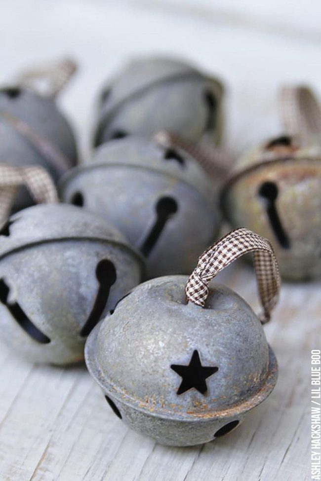 Weathered Metal Bells Star Cutouts