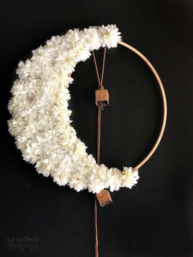 Crescent Moon White Florals