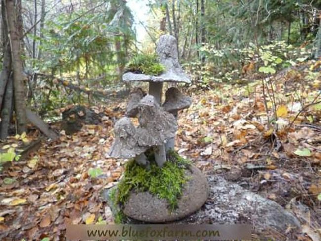 Concrete Mushrooms Garden Scatter