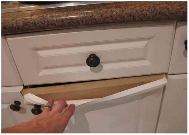 Peeling Laminate Cabinets Restored
