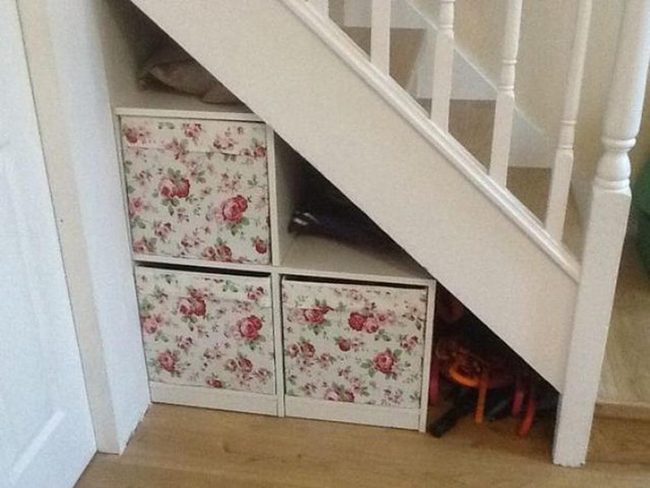 Floral Boxes Brighten Stairwell Storage