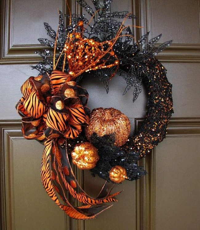 Sparkly Pumpkins Black Orange Wreath
