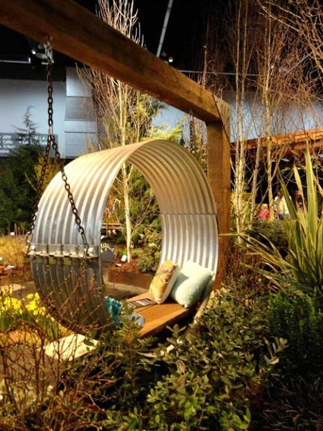 Metal Ring Garden Swing