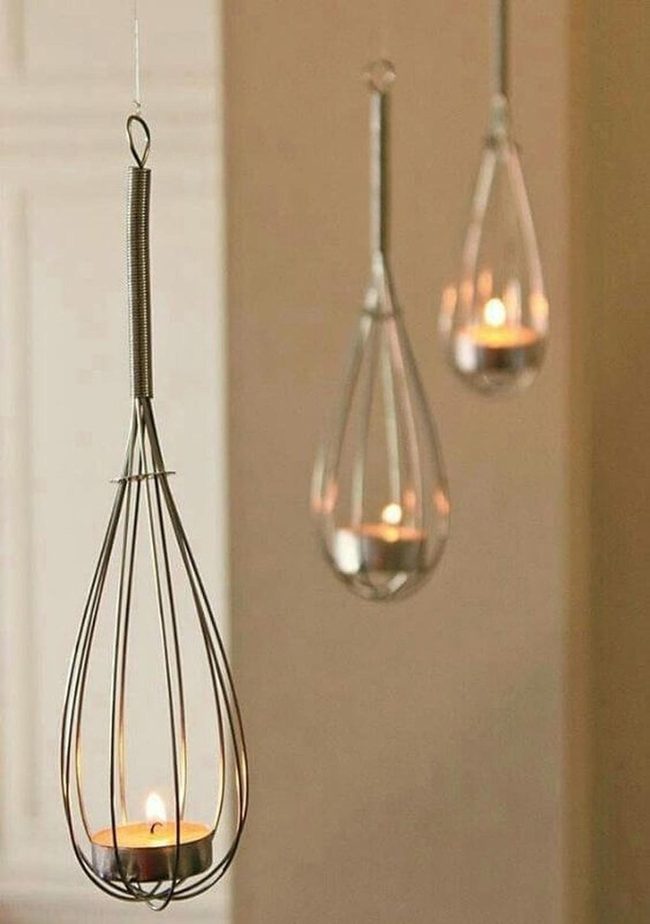 Whisk Holders Cast Shadows