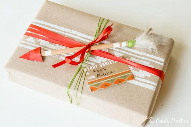 Brown Paper Red Arrow Pop