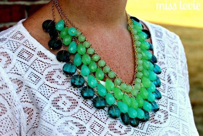 Chunky Green Beads Gold Chains