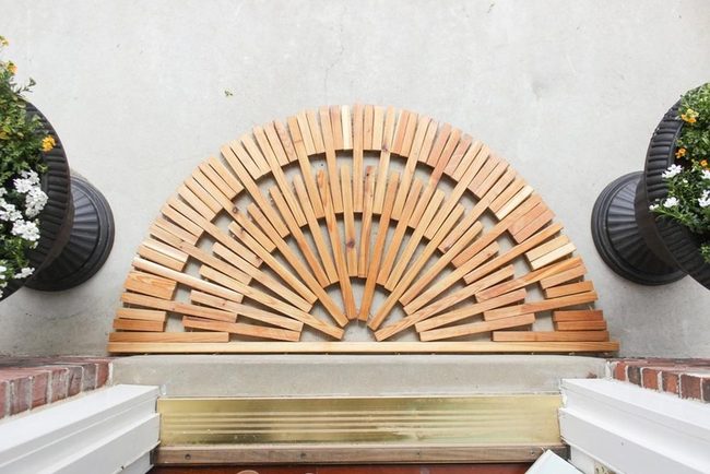 Wooden Fan Mats Red Brick Entrance