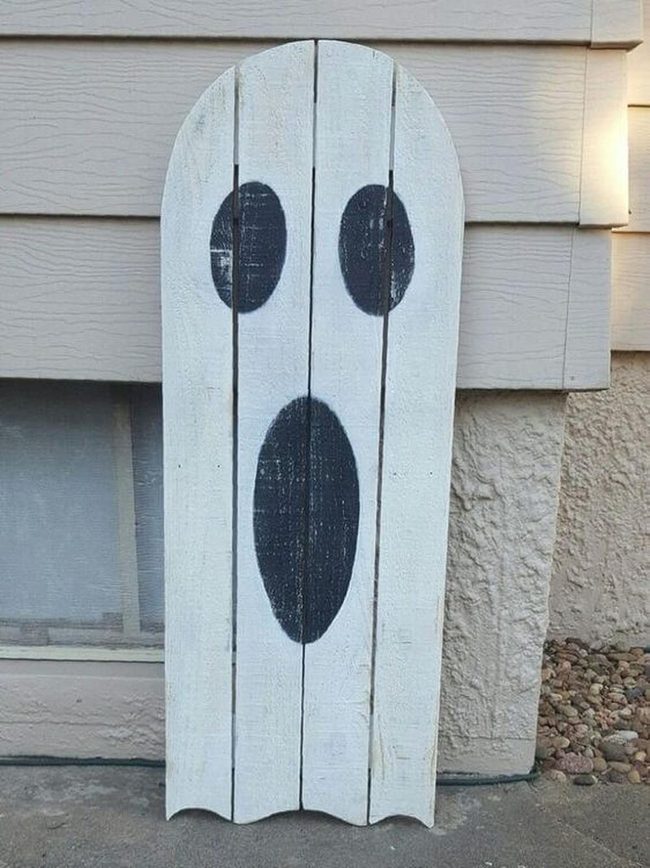 Whitewashed Wood Ghost Decor