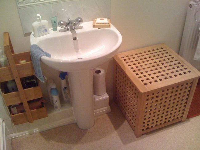 Beige Carpet Bathroom Warmth