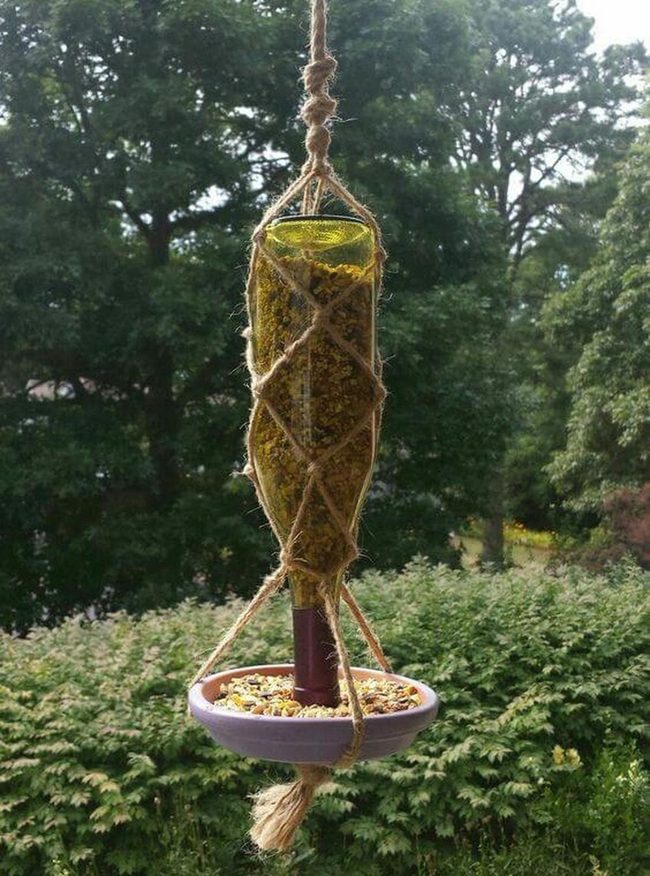 Green Glass Bird Feeder Rope