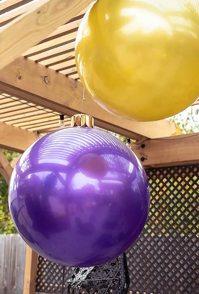 Oversized Plastic Ornaments Four Sizes