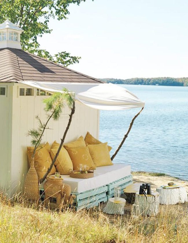 Waterfront Wood And Wicker Lounge
