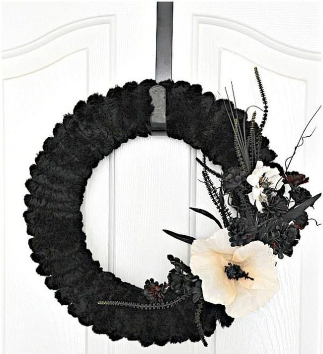 Black Yarn Wreath Dramatic Contrast