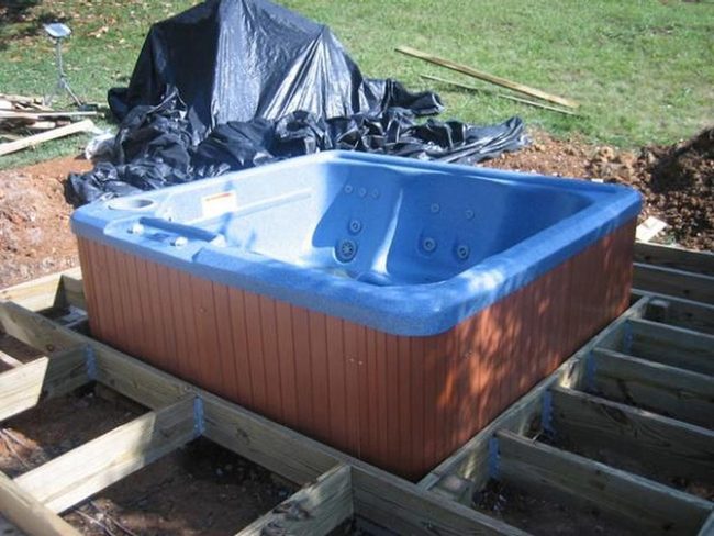Blue Basin Cedar Deck Spa
