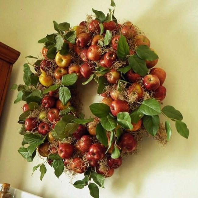 Red And Yellow Apple Wreath