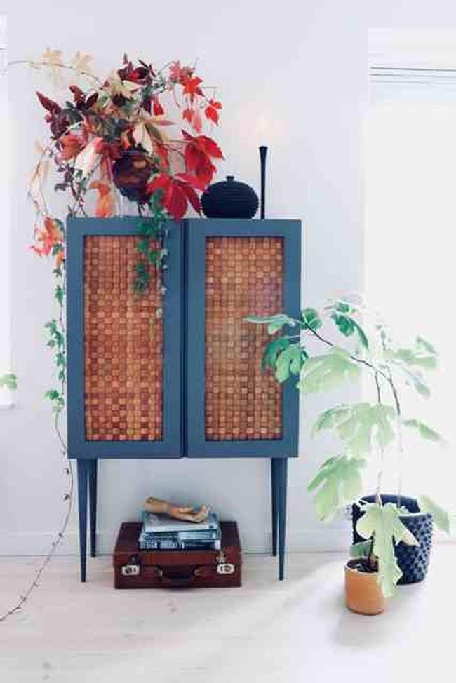 Dark Vases Red Orange Leaves
