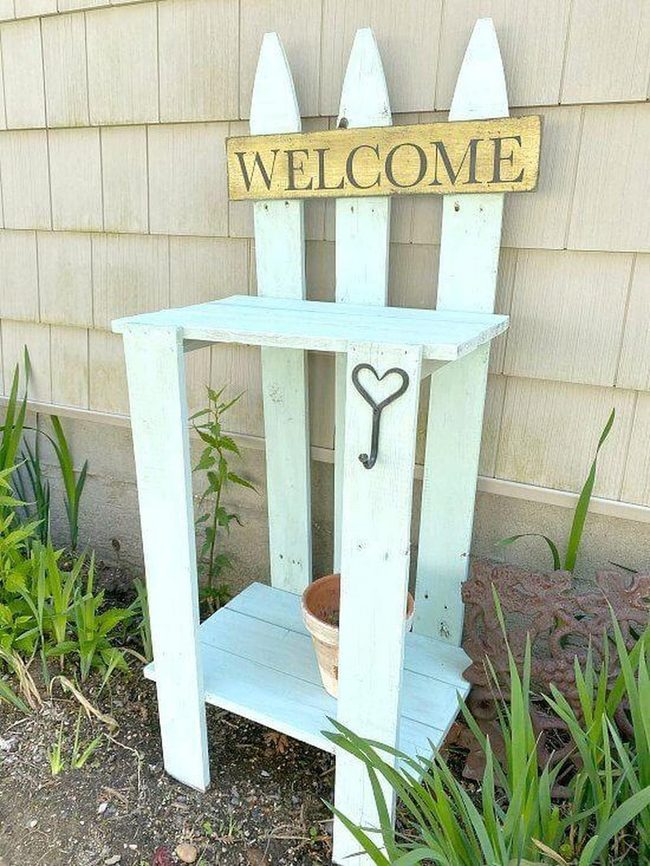 Pastel Weathered Wood Planter