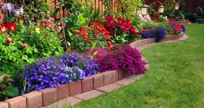 Curved Brick Garden Borders