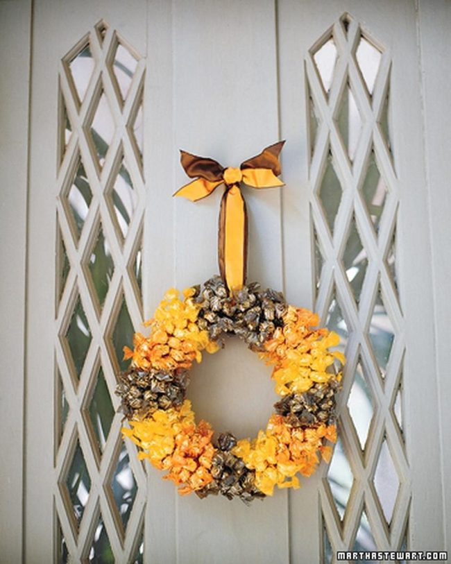 Pinecone Wreaths Yellow Brown Door