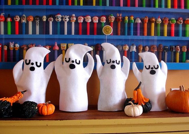 Sleepy Ghosts Orange Pumpkins