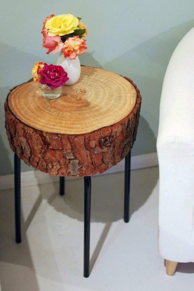 Rich Oak Grain Endtable