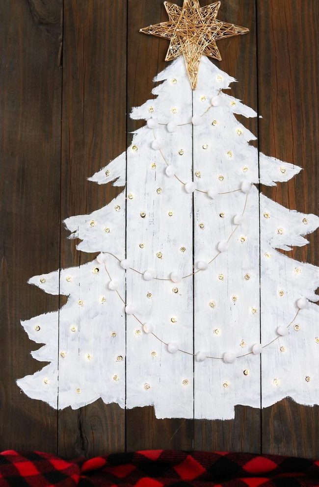 Wooden Tree White Pom-Poms Gold