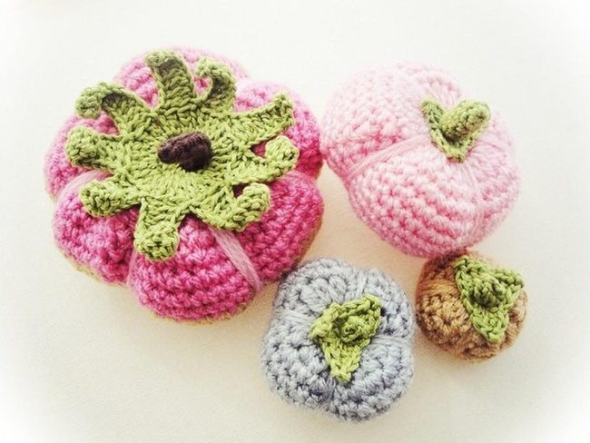 Stitched Yarn Pumpkins In Unexpected Colors