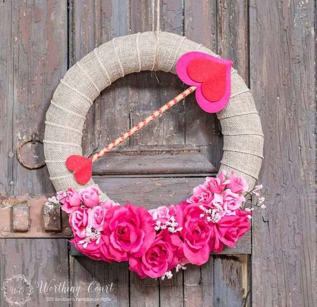 Burlap Arrow Valentine Wreath
