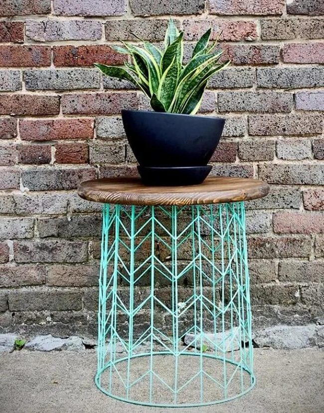 Mint Geometric Base Plant Stand