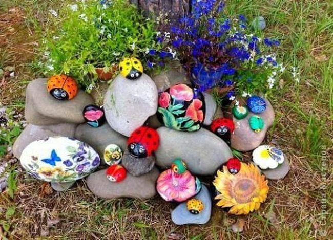 Hand-Painted Garden Stones Burst