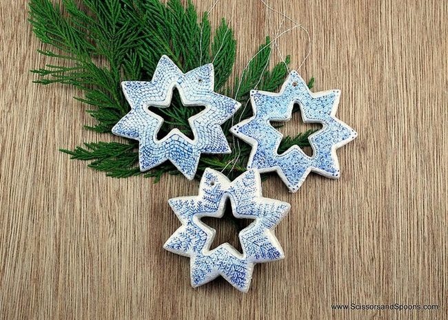 White Stars Blue Details Pine
