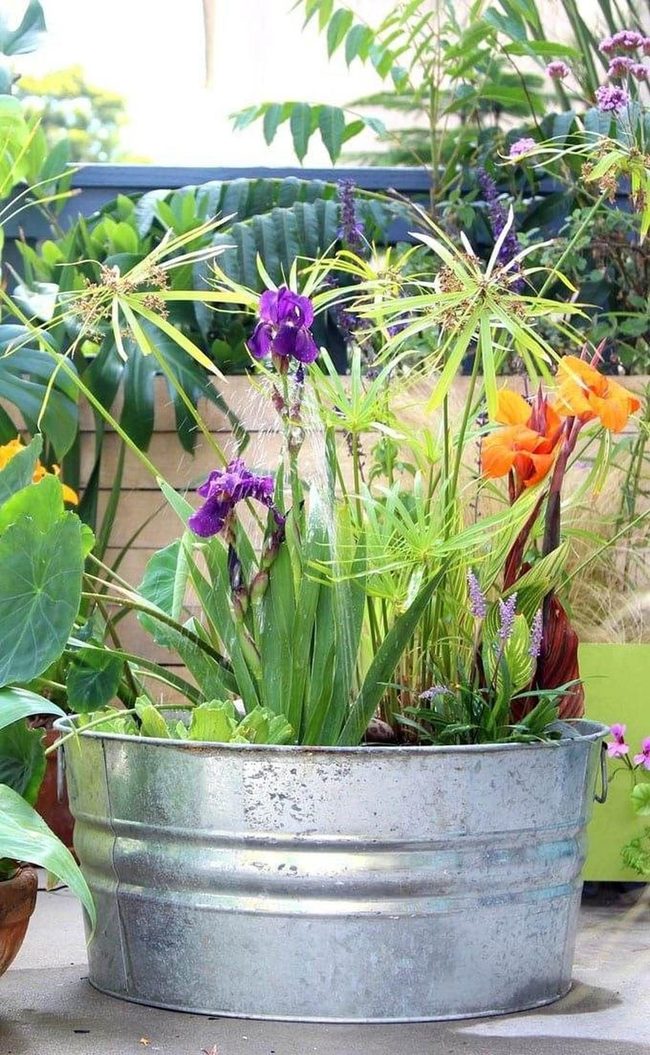 Cascading Buckets Water Feature