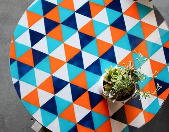 Orange Blue Triangle Table