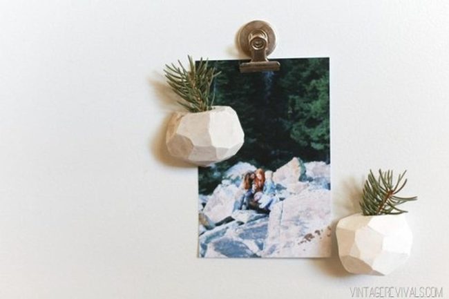 White Geometric Planters With Photo Clips