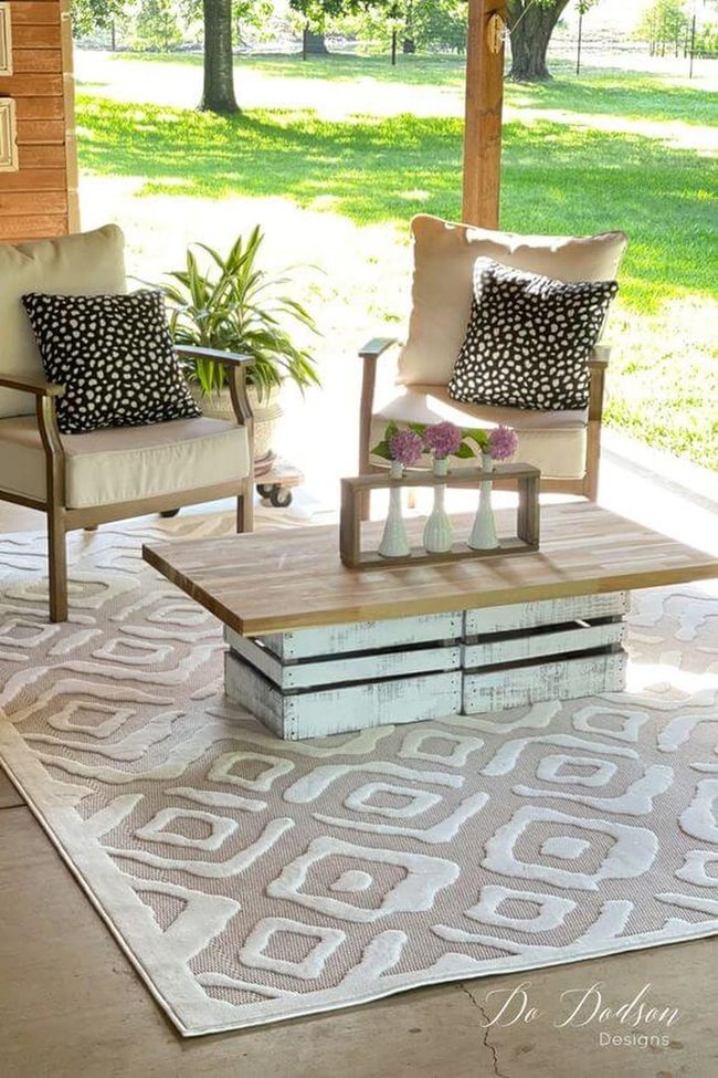 Weathered Wood Patio Hub