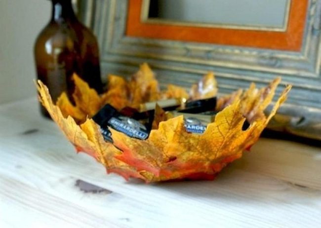 Autumn Leaf Ceramic Bowls