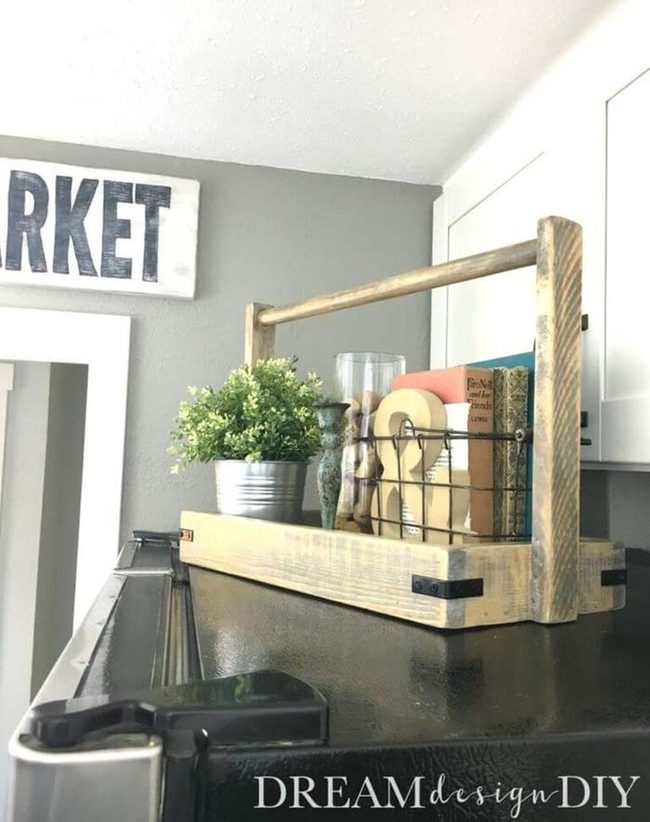 Weathered Wood Tray Functionality