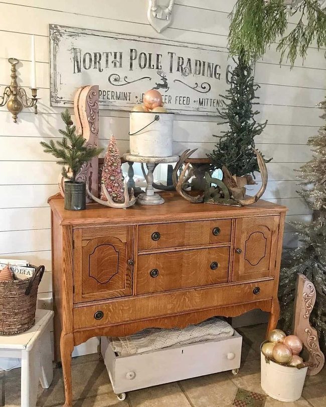 Warm Wood Sideboard Statement