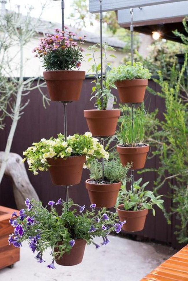 Stacked Terracotta Garden Wall